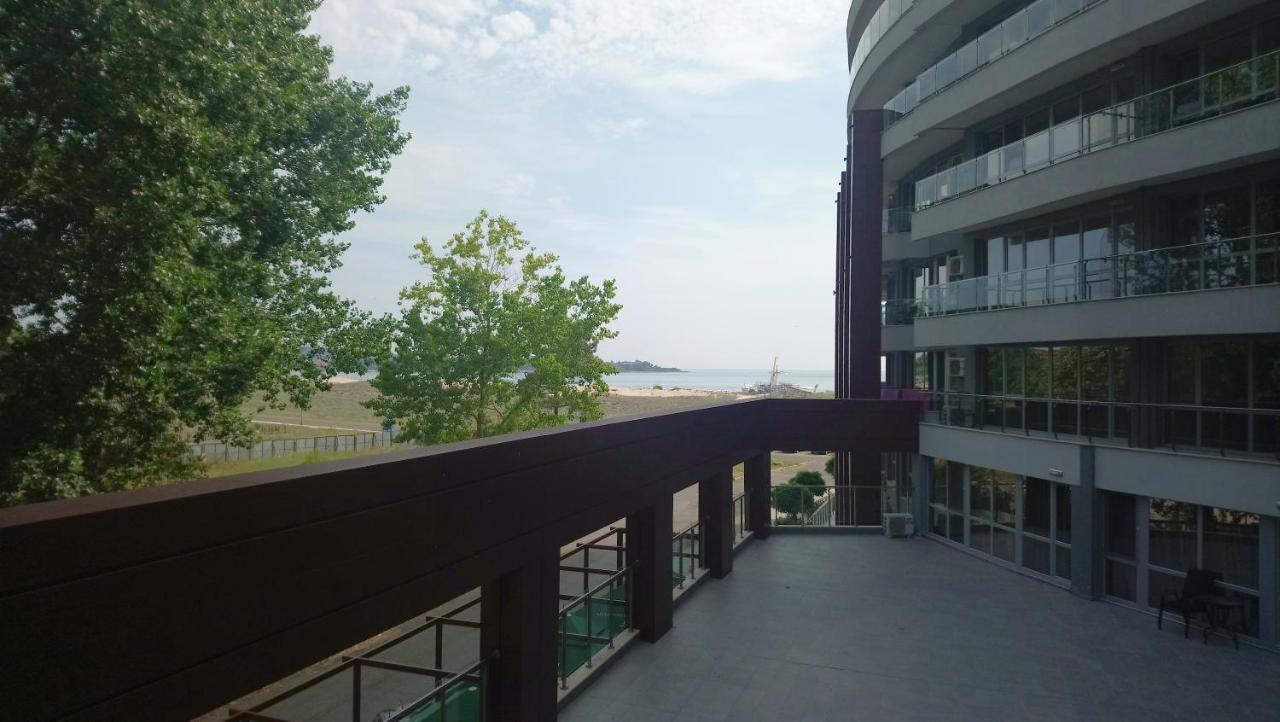 Aparthotel Primorsko Exterior foto